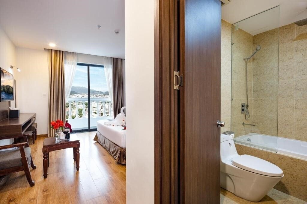 Фото Imperial Nha Trang Hotel 4*