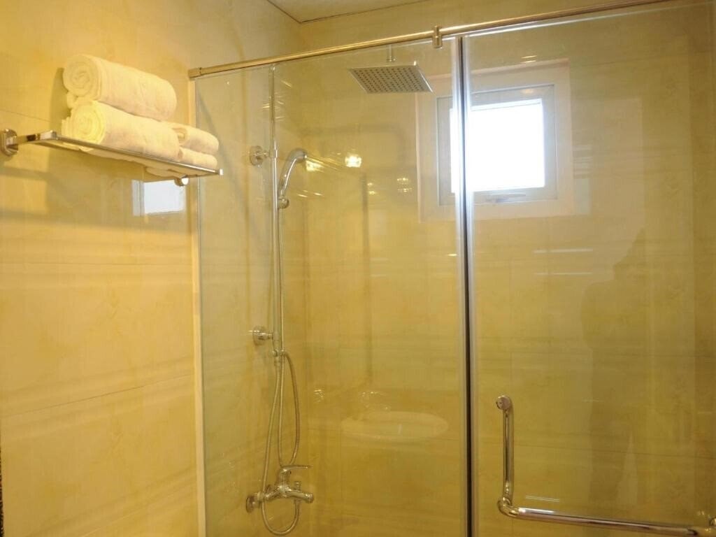 Фотография Van Nam Hotel 2*