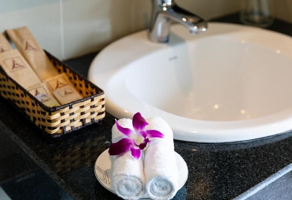 Фотография Azura Hotel Nha Trang 2*