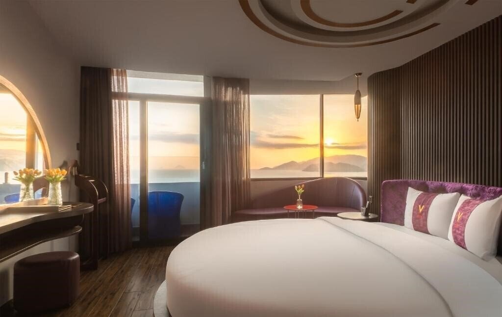 Фотография V Hotel Nha Trang 4*