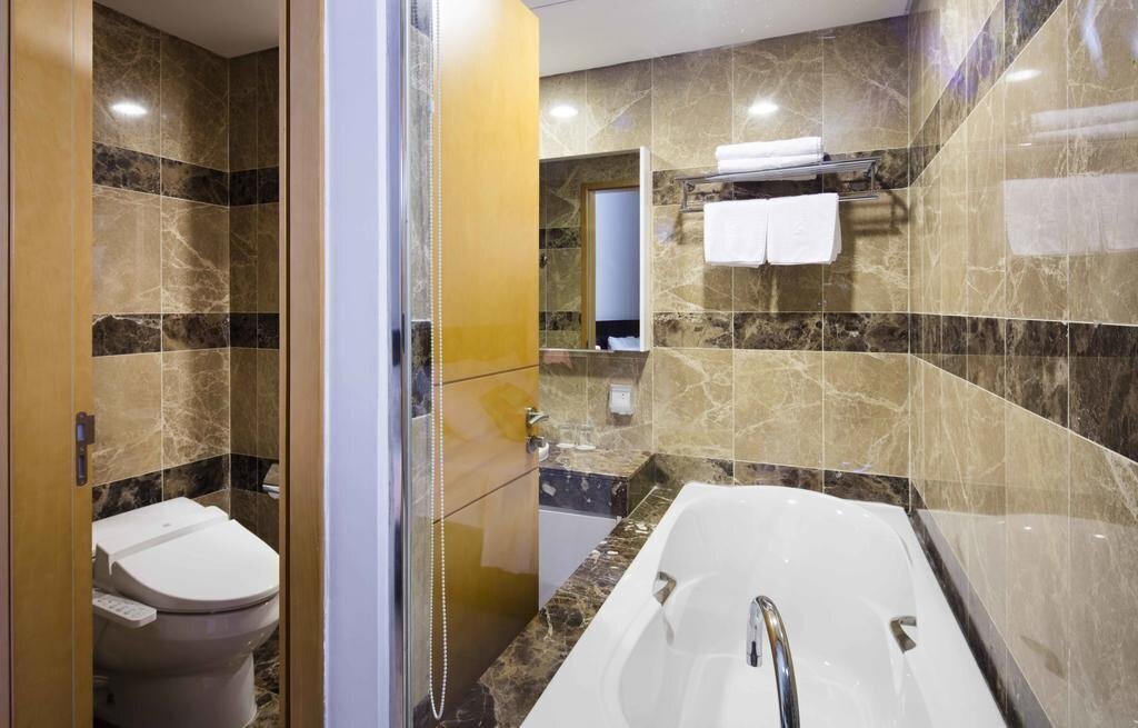 Фотография Miracle Luxury Hotel (ex. Hoan Cau) 4*