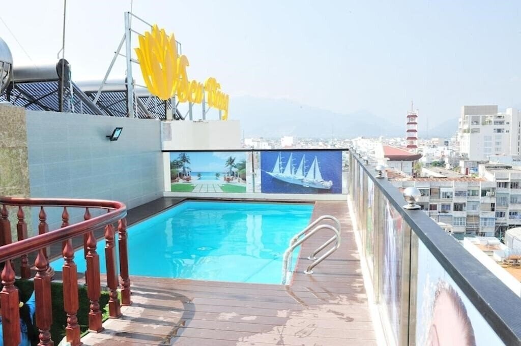 Отель Sen Vang Luxury Hotel 2+* 2*