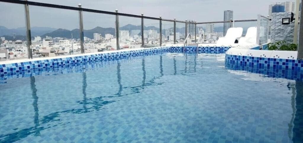 Картинка Sen Vang Luxury Hotel 2+* 2*