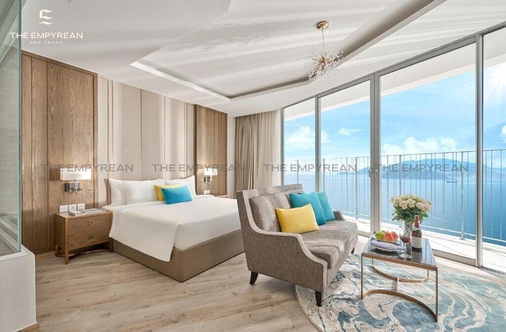 Отель The Empyrean Nha Trang Hotel 5*