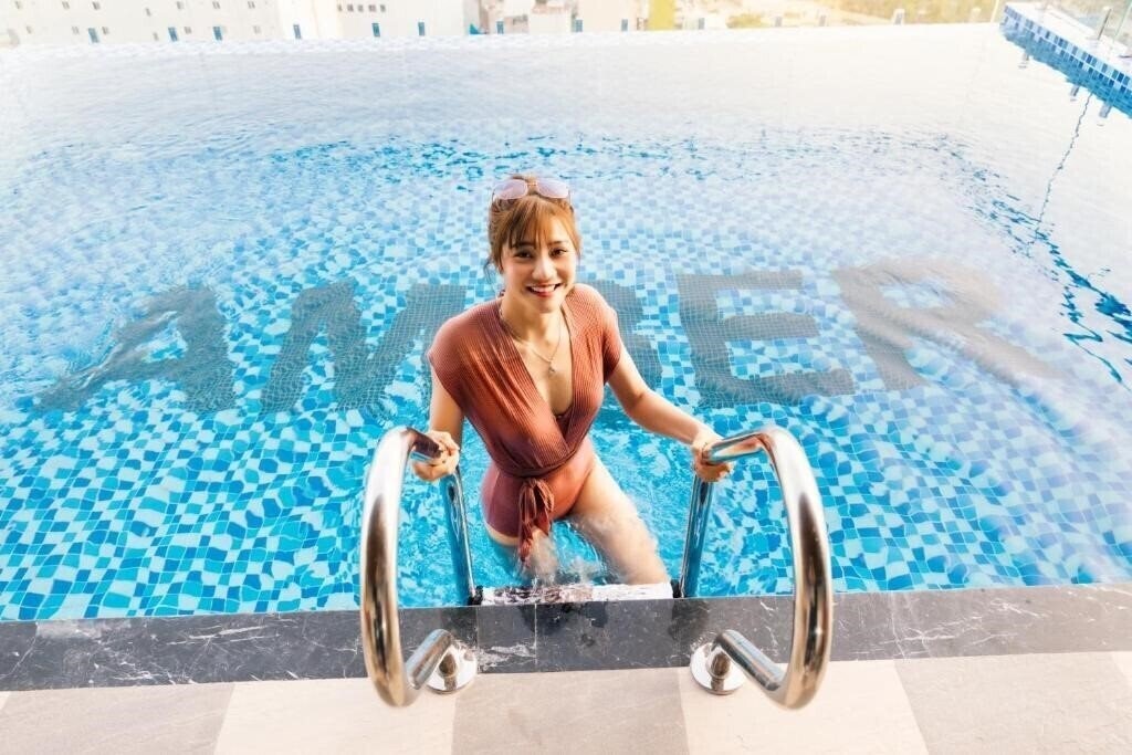 Отель Amber Hotel Nha Trang 4*