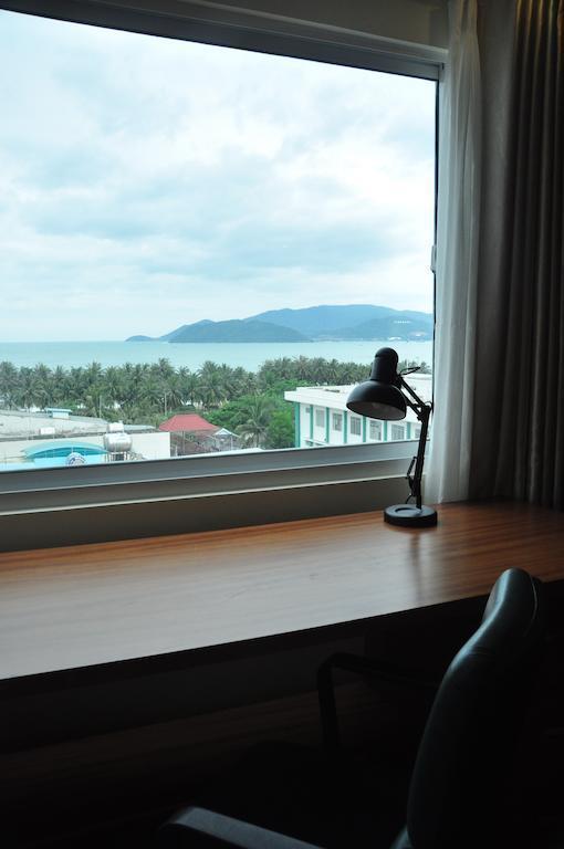 Картинка Golden Summer 2*