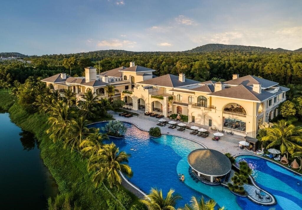 Фото Vinpearl Discovery 1 Phu Quoc 5*