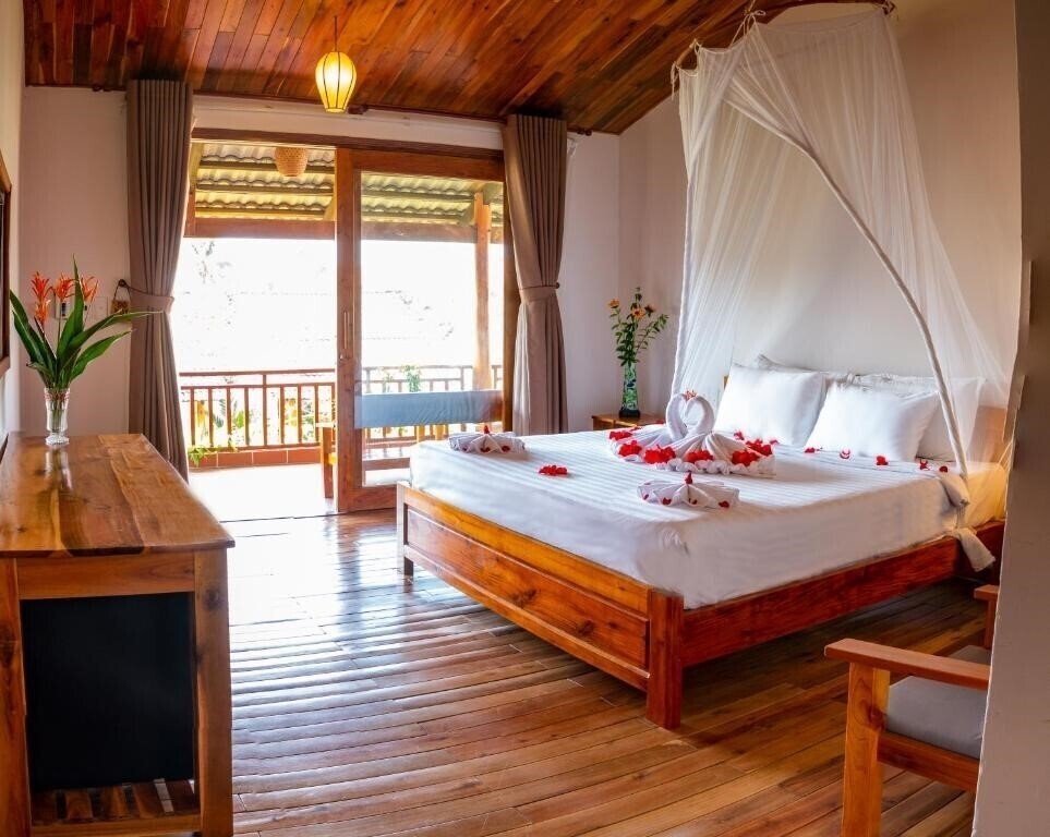 Фото La Casa Resort Phu Quoc (ex. La Casa Resort) 3*