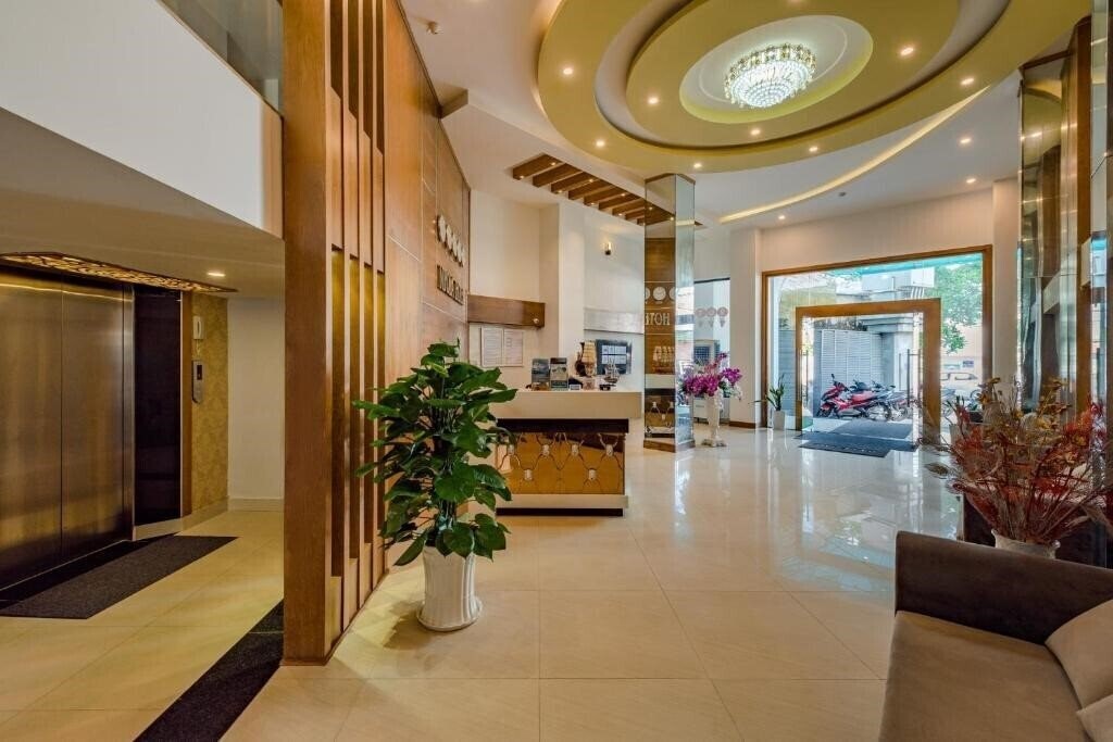 Отель Nipola Hotel 2*