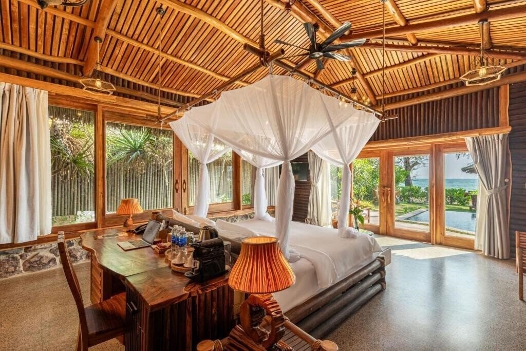 Фотография Ocean Bay Resort & Spa Phu Quoc 4*