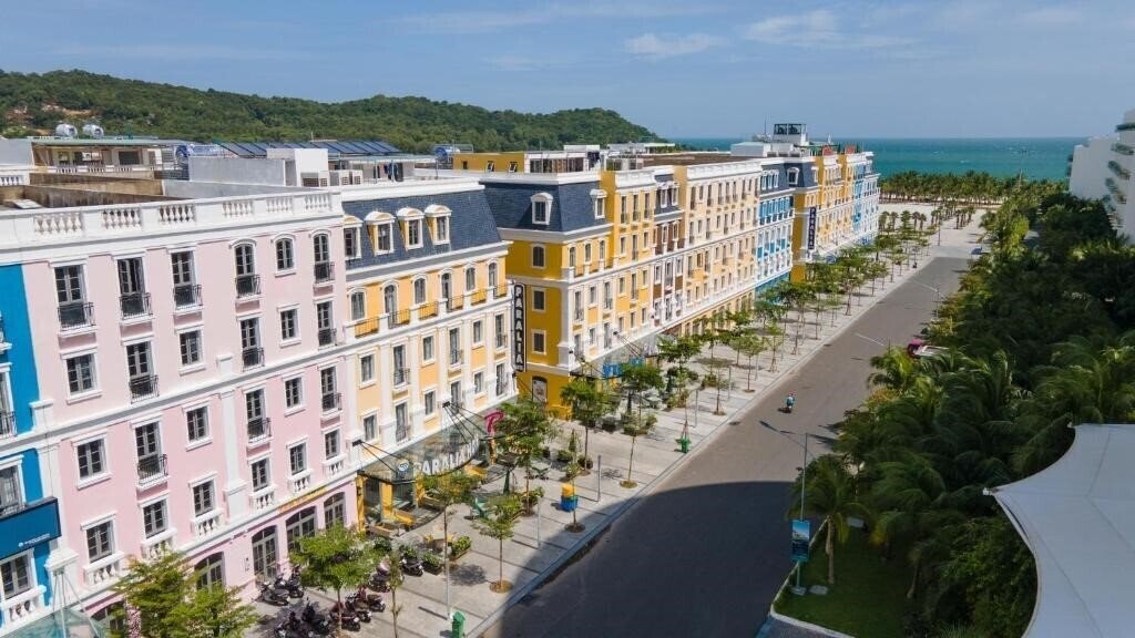 Картинка Paralia Hotel Phu Quoc 3*