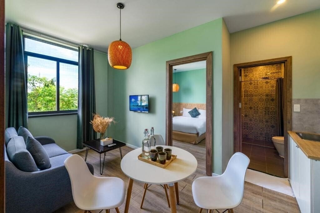 Картинка Leaf Hotel 3*