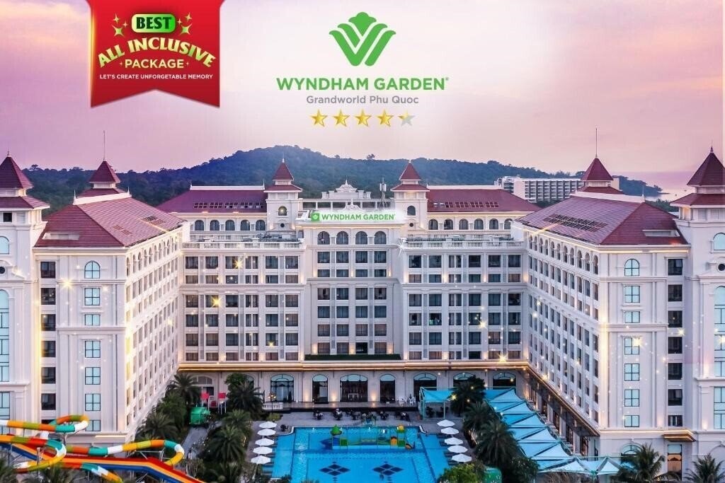 Отель Wyndham Garden Grandworld Phu Quoc 4*