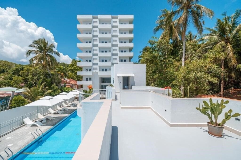 Фото The Up Phu Quoc 4*
