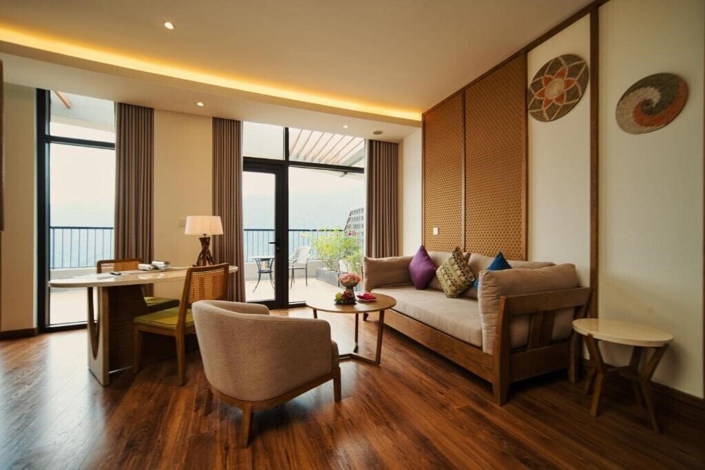 Фото Lady Hill Sapa Resort 5*