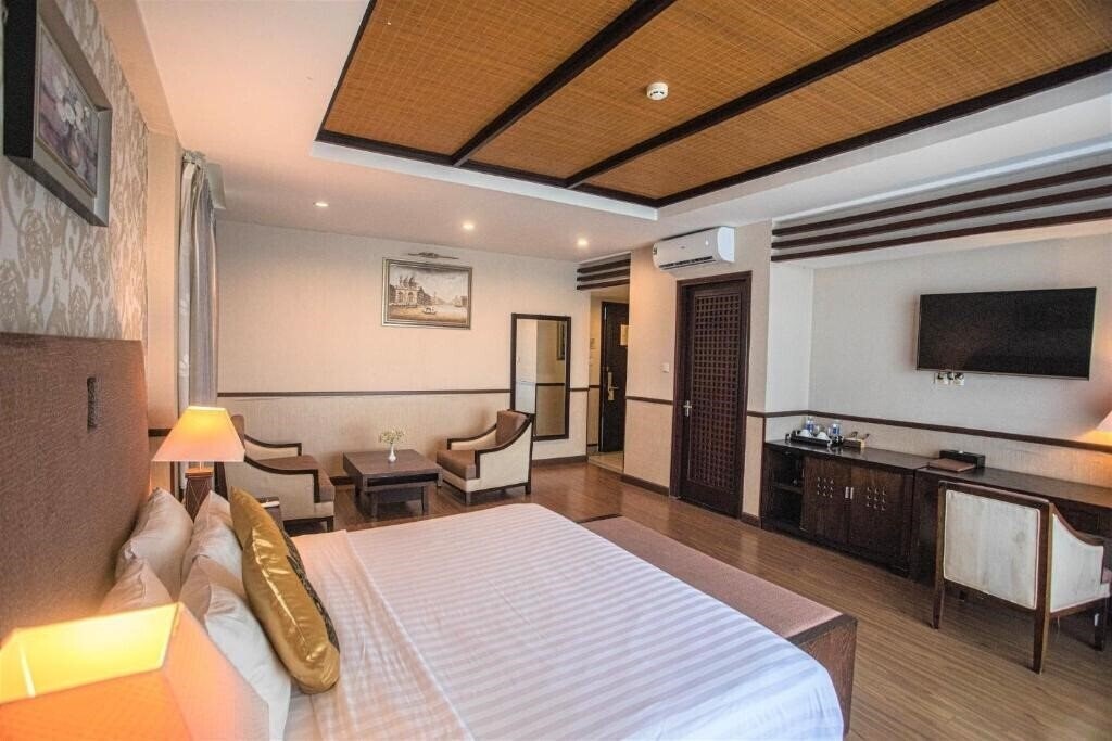 Картинка Seaside Resort 4*