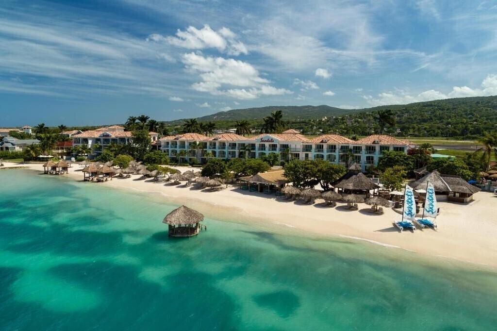 Отель Sandals Montego Bay 4*