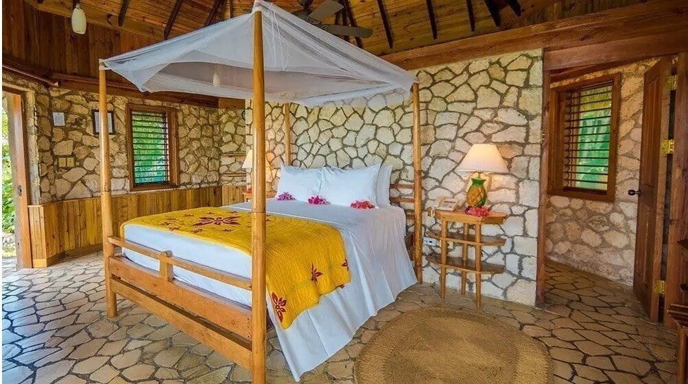 Отель Rockhouse Hotel 3*