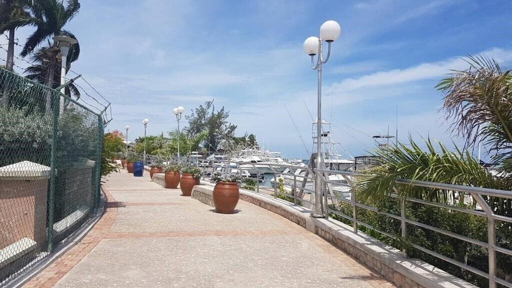 Фотография Fishermans Point 3*