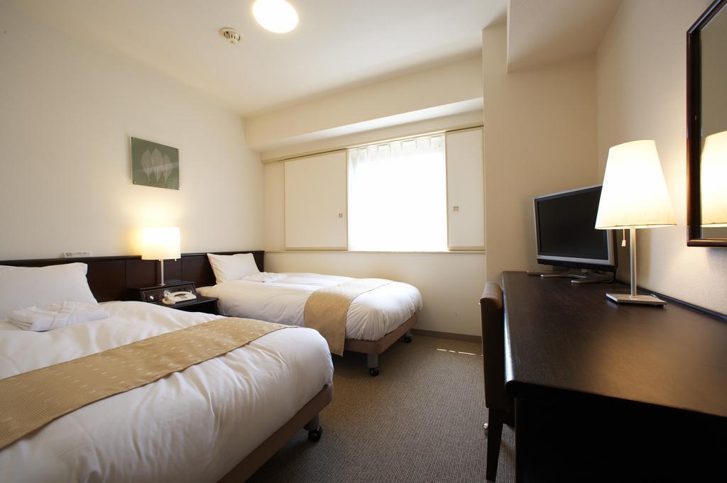 Изображение Chisun Hamamatsucho 3*